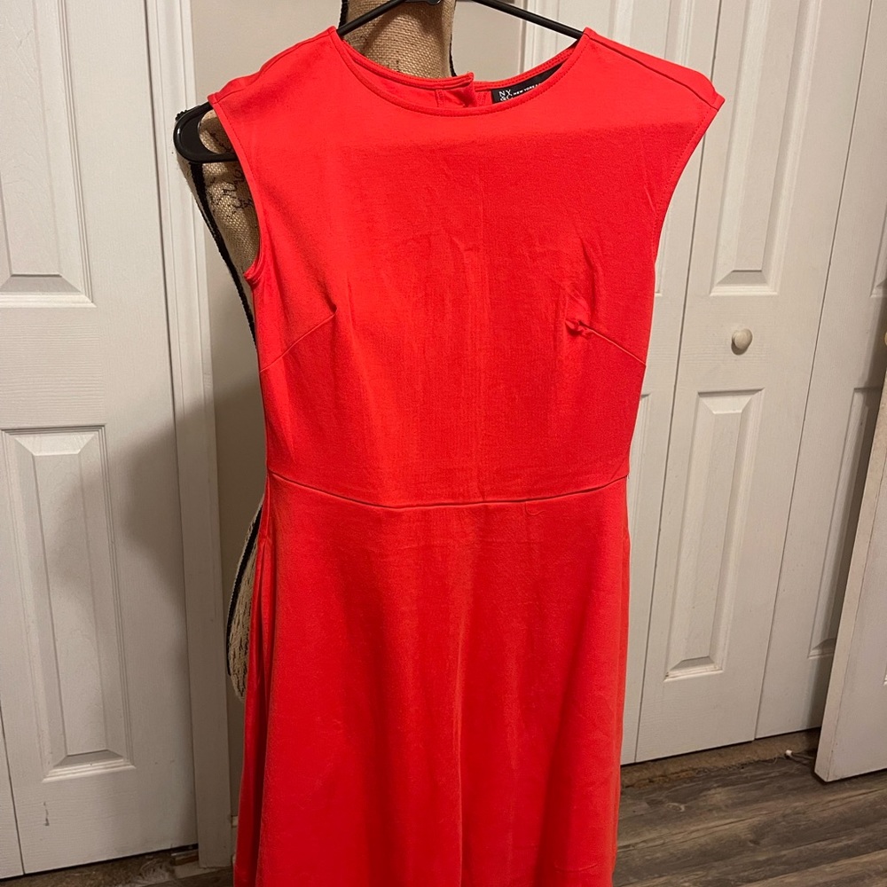 Red short dress